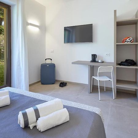 Agriturismo De Bas Riva del Garda Dış mekan fotoğraf