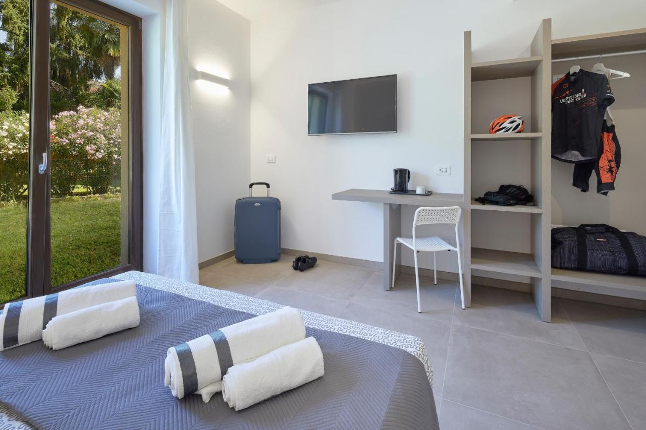 Agriturismo De Bas Riva del Garda Dış mekan fotoğraf